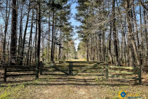 Carroll Tract  Clubhouse Road Gate