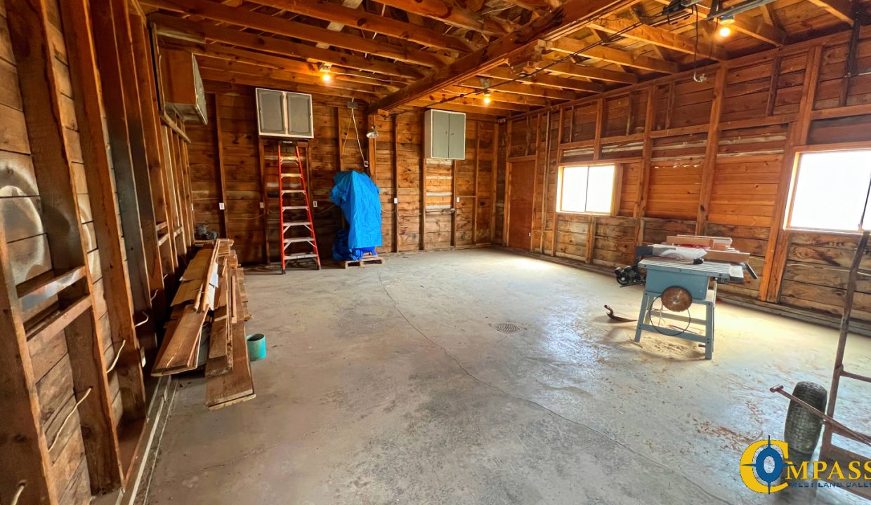 2167 Mt Highway 28 (41)