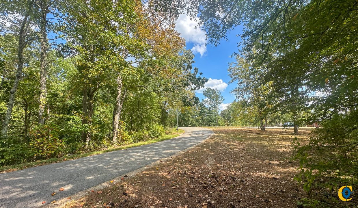Jenneatte Retreat Compass South Land Sales Tennessee-01