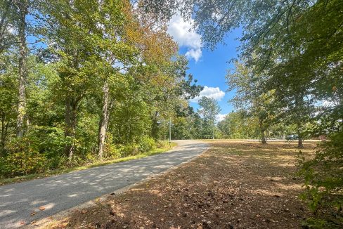 Jenneatte Retreat Compass South Land Sales Tennessee-01